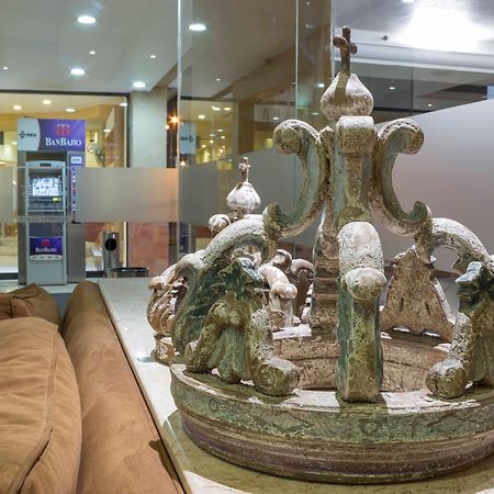 Imperio De Angeles Executive Leon Poliforum Interior foto